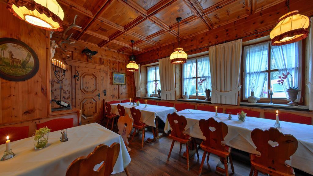 Hotel Gasthof Gross Bergkirchen  Exterior photo